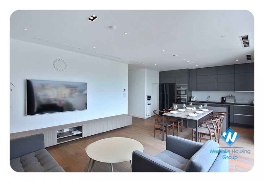 Absolutely stunning 2-bedroom apartment on To Ngoc Van Str