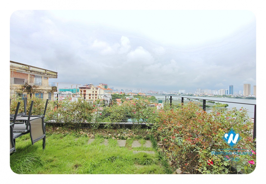 Absolutely stunning 2-bedroom apartment on To Ngoc Van Str
