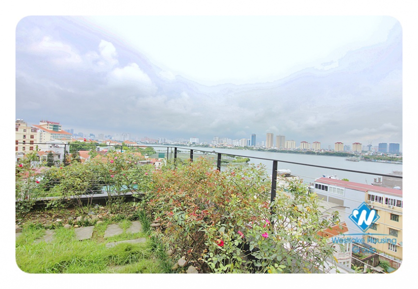 Absolutely stunning 2-bedroom apartment on To Ngoc Van Str