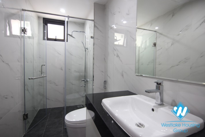 A Super Brand-new, Beautiful and  Resonable  1 bedroom apartment for rent  with nice balcony 