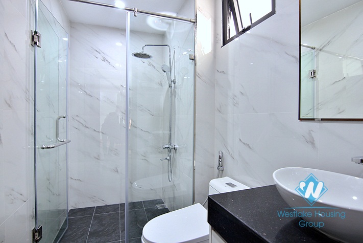 A nice and modern 1 bedroom apartment for rent in Trinh cong son, Tay ho