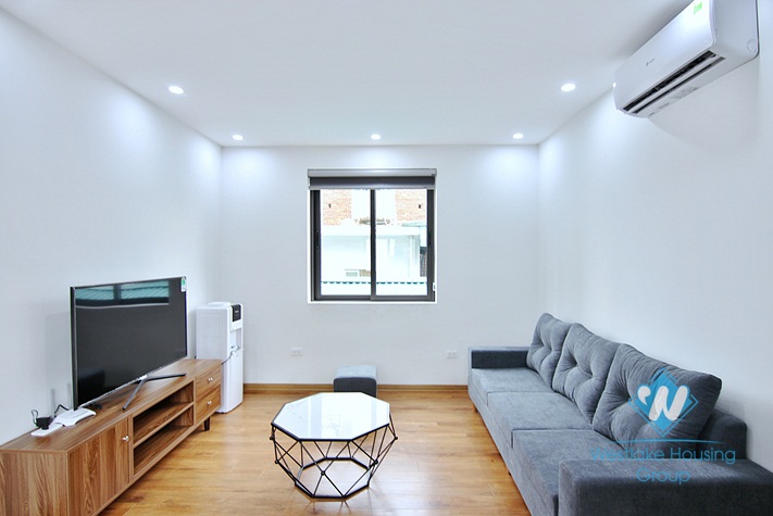 A nice and modern 1 bedroom apartment for rent in Trinh cong son, Tay ho