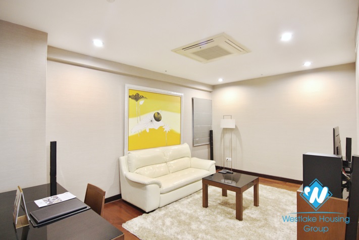 An excellent duplex apartment rental in Fraser Suites, Hanoi