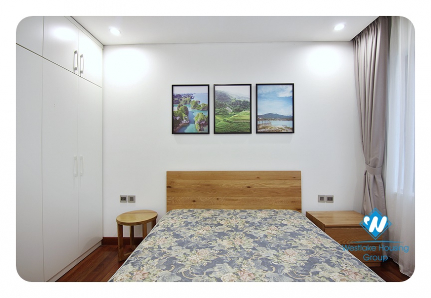 Beautiful bright 2-bedroom apartment on Tu Hoa Street, Tay Ho, Ha Noi