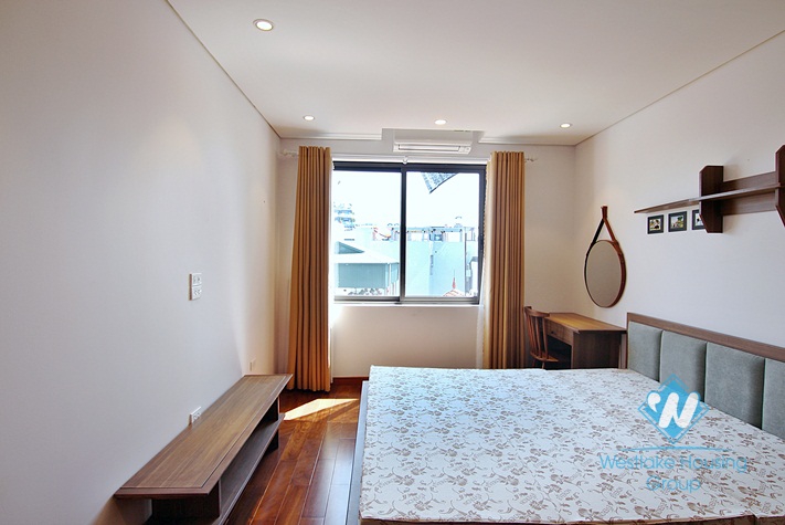 Newly and modern 2 bedroom apartment for rent in Tay ho, Ha noi