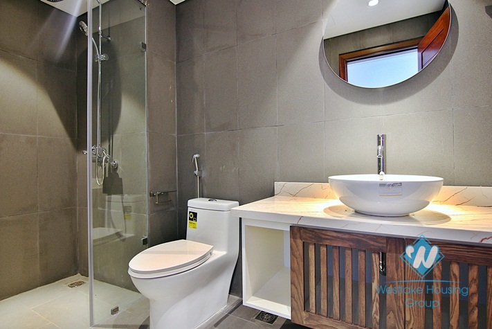 Newly and modern 2 bedroom apartment for rent in Tay ho, Ha noi