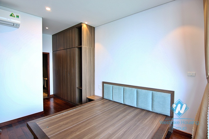 Newly and modern 2 bedroom apartment for rent in Tay ho, Ha noi