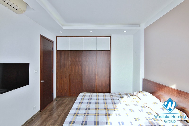 Absolutely stunning 1-bedroom apartment with a big balcony in Yen Phu 