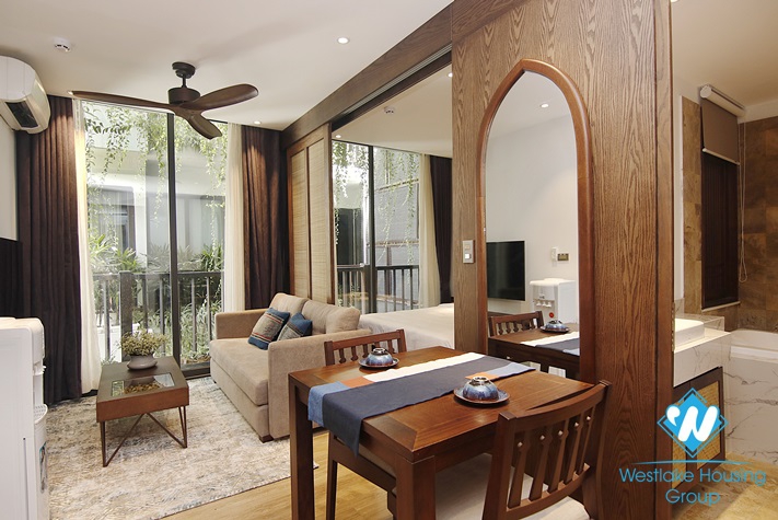 One bedroom apartment for rent in Hoan Kiem district, near Cua Dong street