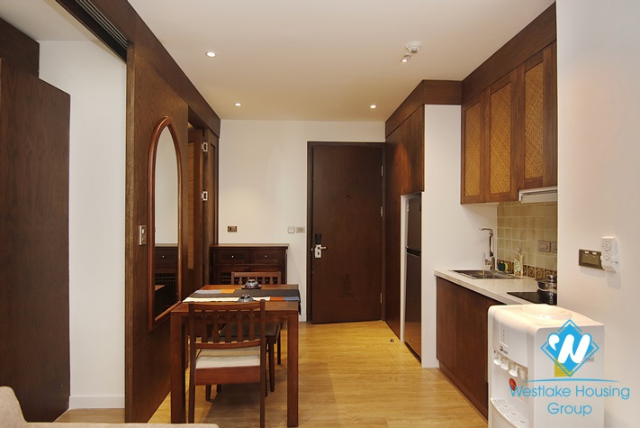 One bedroom apartment for rent in Hoan Kiem district, near Cua Dong street