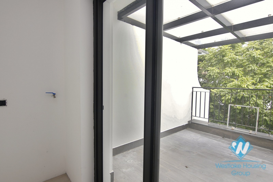 Beautiful four-bedroom townhouse villa in Vinhome Riverside near BIS international school
