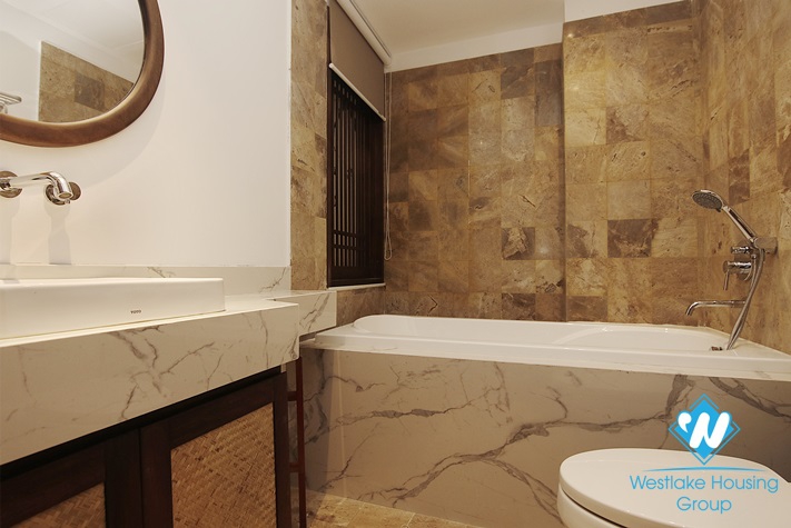 One bedroom apartment for rent in Hoan Kiem district, near Cua Dong street