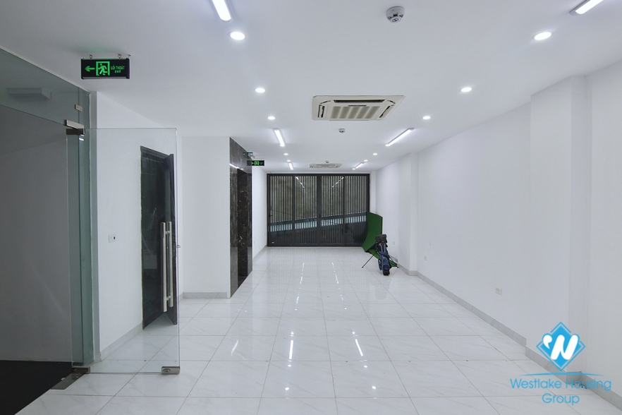  Brand new office for rent in Kim Ma Thuong street, Ba Dinh, Ha Noi