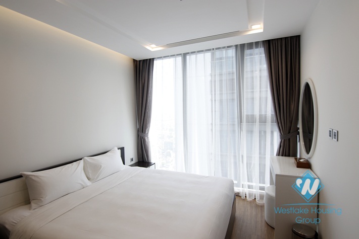 Nicely 1 bedroom apartment for rent in Vinhome metropolis, Ba dinh, Ha noi