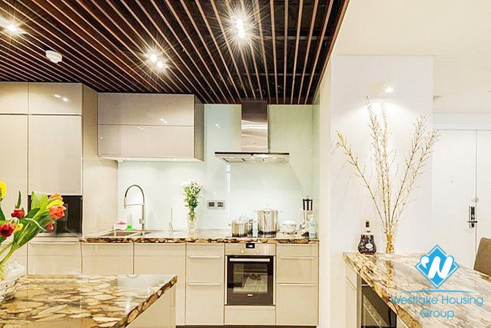 Spendid apartment with gorgeous lake view for rent in WaterMark, Tay Ho