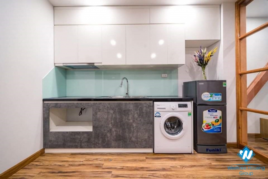 Stylish-looking 1-bedroom apartment on Tran Duy Hung Str.