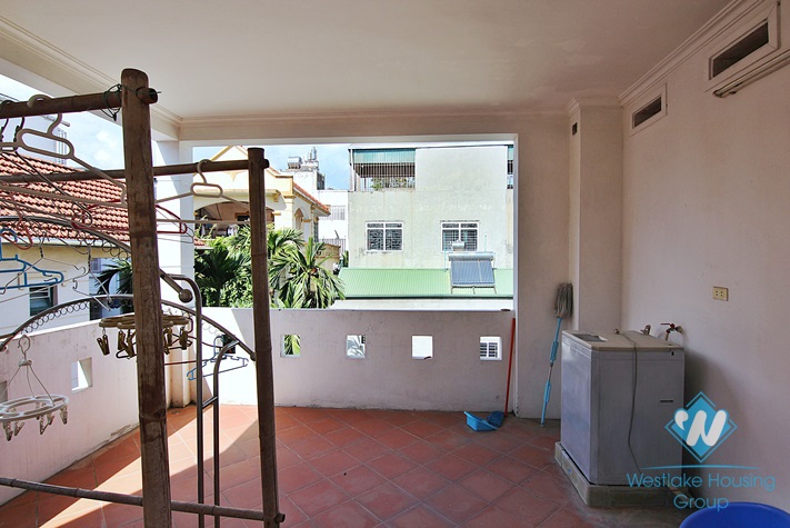 An affordable 4 bedrooms house for rent in Au Co st, Tay Ho