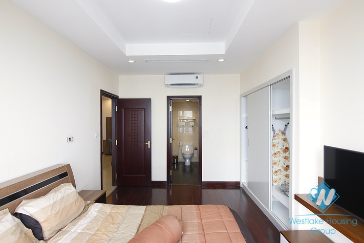 High floor two bedrooms apartment for rent in Royal City, Thanh Xuan, Ha Noi