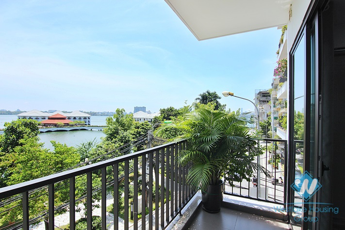 Spacious one bedrooms apartment for rent in Tu Hoa st, Tay Ho