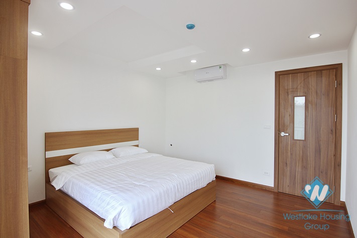 Beautiful and brightly 3 bedroom apartment for rent in Dang thai mai, Tay ho, Ha noi