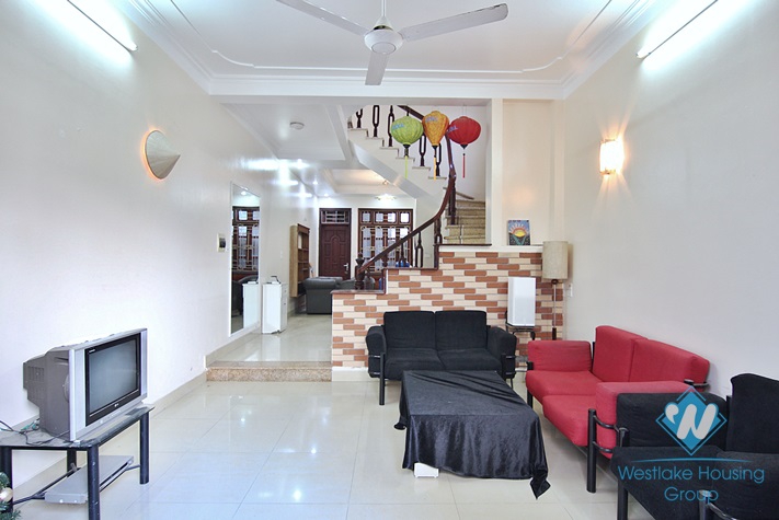 An affordable 4 bedrooms house for rent in Au Co st, Tay Ho