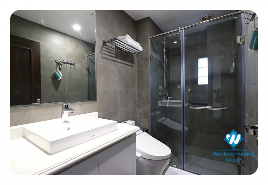 Magnificent 2-bedroom apartment on Kim Ma Thuong Str.