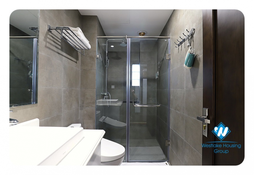 Magnificent 2-bedroom apartment on Kim Ma Thuong Str.