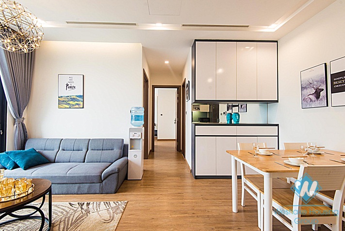 Luxury apartment with lots of light and space and breaking view  2 bedrooms for rent in Metropolis