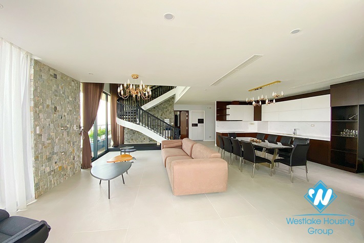 High-end, gorgeous penthouse apartment for rent in Diplomatic Compound 
