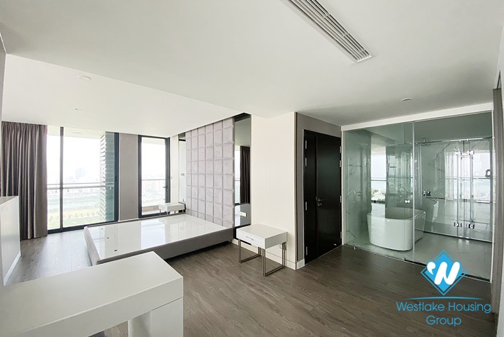 High-end, gorgeous penthouse apartment for rent in Diplomatic Compound 