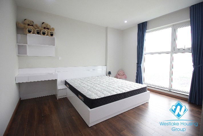 154sqm fully-furnished apartment for rent in Ciputra Compound