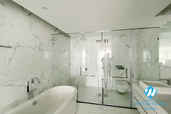 High-end, gorgeous penthouse apartment for rent in Diplomatic Compound 