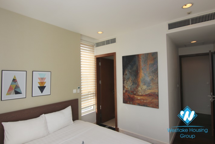 A Luxury High-End 4 bedrooms apartment for rent in Lancaster