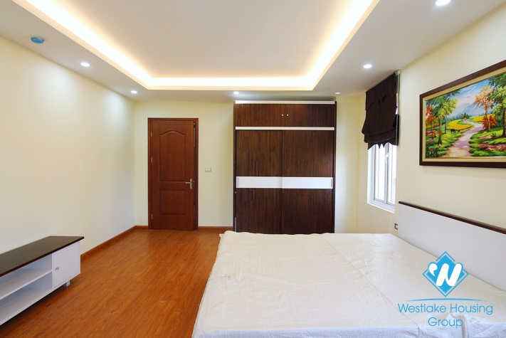 A nicely one bedroom apartment for rent in Vong Thi st, Tay Ho