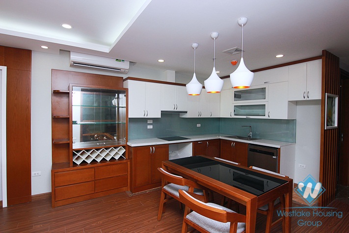 Beautiful 2 bedroom apartment for rent in D' LeRoi Soleil in Xuan dieu, Tay ho