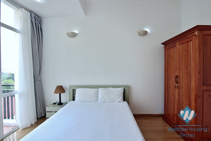 Spacious 2 bedroom apartment with lot of natural light in Tay ho, Ha noi