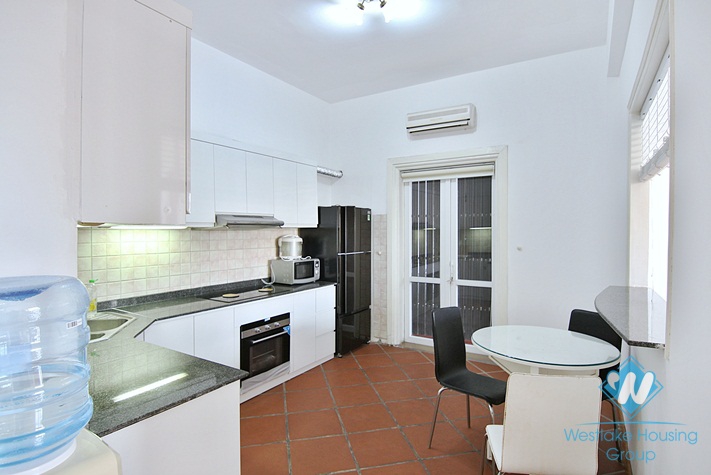 Spacious 2 bedroom apartment with lot of natural light in Tay ho, Ha noi