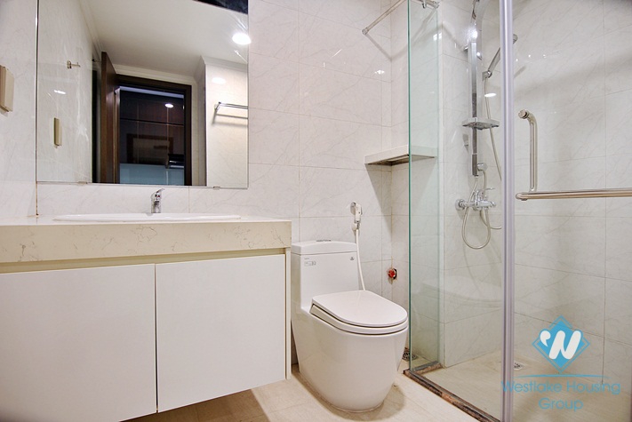 Brand new studio with beautiful lake view in Tay ho, Ha noi