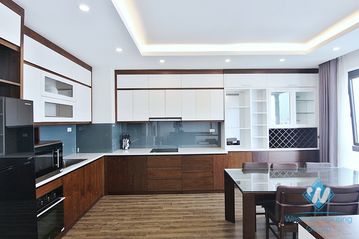 Beautiful and modern 2 bedroom apartment for rent in To ngoc van, Tay ho, Hanoi