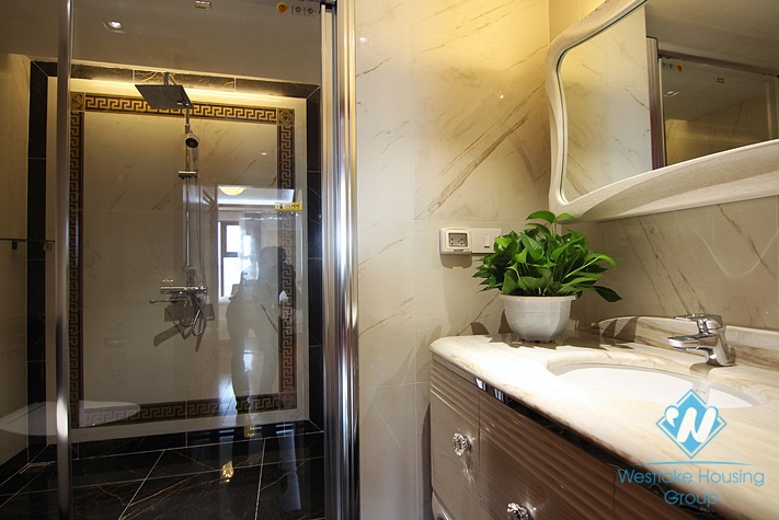 Beautiful brand new 3 bedroom apartment for rent in D'Leroi Soleil, Xuan dieu, Tay ho
