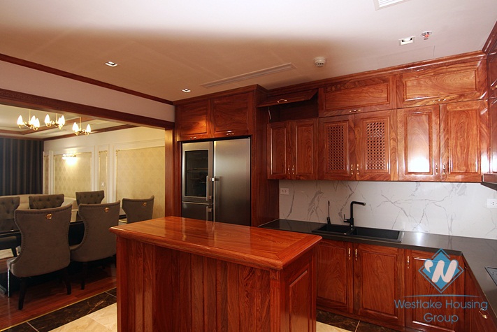 Beautiful brand new 3 bedroom apartment for rent in D'Leroi Soleil, Xuan dieu, Tay ho