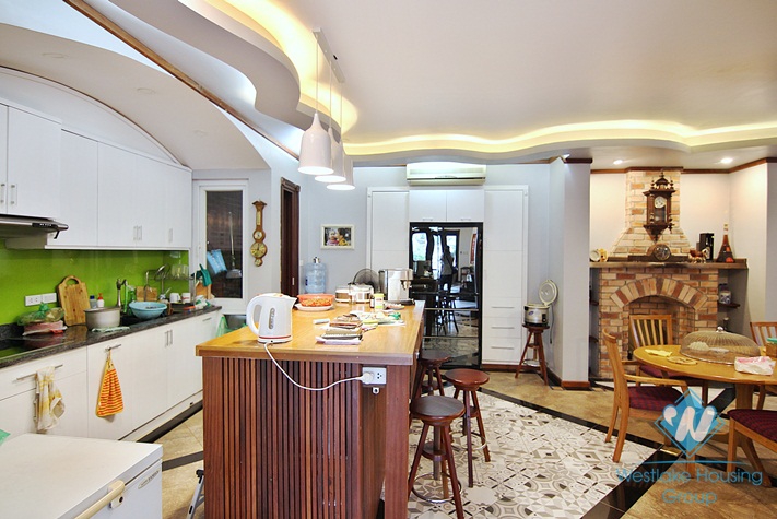 A gorgeous newly renovated villa for rent in Tay ho, Ha noi