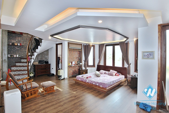 A gorgeous newly renovated villa for rent in Tay ho, Ha noi