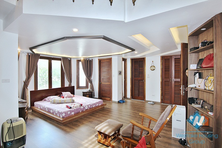 A gorgeous newly renovated villa for rent in Tay ho, Ha noi