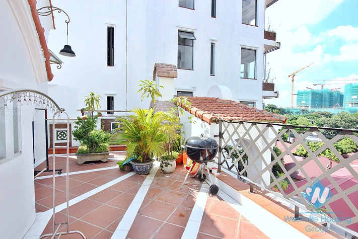 A gorgeous newly renovated villa for rent in Tay ho, Ha noi