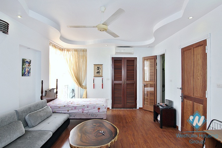 A gorgeous newly renovated villa for rent in Tay ho, Ha noi
