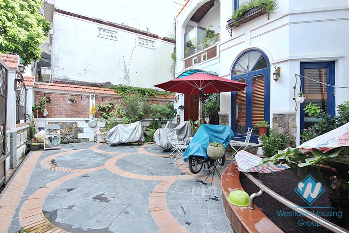 A gorgeous newly renovated villa for rent in Tay ho, Ha noi