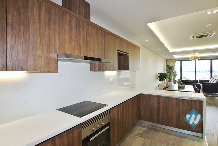 A beautiful  03+ bedrooms apartment on 5th floor for rent in Tay Ho, Ha Noi