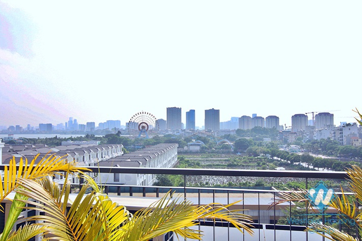 Beautiful top floor 1 bedroom apartment for rent in Trinh cong son, Tay ho, Hanoi