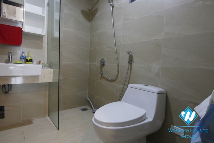 A good 2 bedroom serviced apartment for rent on Linh Lang street